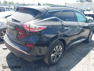 2017 Nissan Murano SL with VIN 5N1AZ2MG0HN111557, listed as a IAAI auction lot 42051550 with 225,668 mi miles. Bid and sale history available at carsss.com. Image 4.