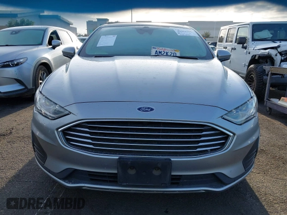 2020 Ford Fusion Hybrid SE with VIN 3FA6P0LU6LR171270, listed as a IAAI auction lot 41919266 with 106,438 mi miles. Bid and sale history available at carsss.com. Image 13.