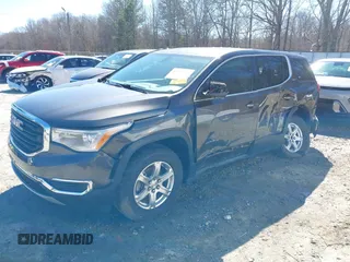 2019 GMC Acadia SLE with VIN 1GKKNKLA1KZ199136, listed as a IAAI auction lot 41596600 with 140,599 mi miles. Bid and sale history available at carsss.com. Image 2.