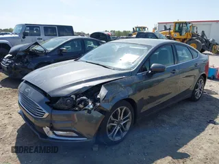 2017 Ford Fusion S with VIN 3FA6P0G73HR240251, listed as a IAAI auction lot 41940426 with 282,023 mi miles. Bid and sale history available at carsss.com. Image 17.