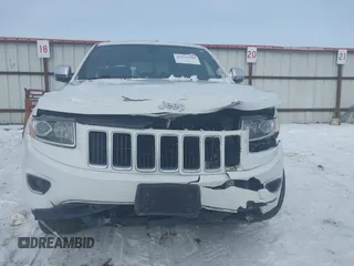 2015 Jeep Grand Cherokee Limited with VIN 1C4RJFBG2FC706735, listed as a IAAI auction lot 41576788 with 120,040 mi miles. Bid and sale history available at carsss.com. Image 13.
