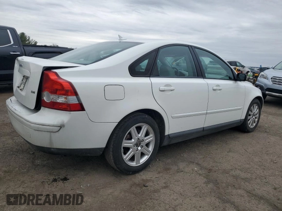 2005 Volvo S40 z VIN YV1MS390652070964, wystawiony jako Copart lot #79863784 z przebiegiem 171 753 mil mil oraz Szkoda całkowita • Salvage title. Historia ofert i sprzedaży dostępna na DreamBid. Obrazek 3.