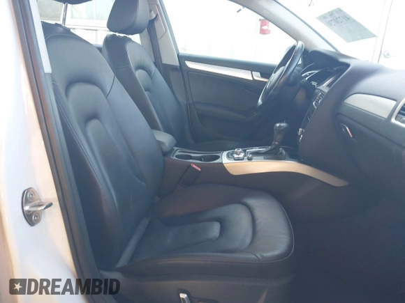 2015 Audi A4 Premium Plus z VIN WAUEFAFL4FN018585, wystawiony jako IAAI lot #41720730 z przebiegiem 65 807 mil mil oraz . Historia ofert i sprzedaży dostępna na DreamBid. Obrazek 5.