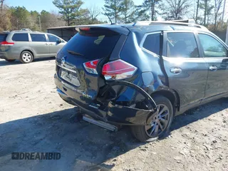 2016 Nissan Rogue SV with VIN 5N1AT2MV7GC732658, listed as a IAAI auction lot 41138612 with 119,692 mi miles. Bid and sale history available at carsss.com. Image 6.