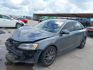 2013 Volkswagen Jetta SE with VIN 3VWDX7AJ6DM442987, listed as a IAAI auction lot 42240855 with 150,540 mi miles and . Bid and sale history available at DreamBid. Image 20.