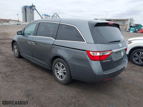 2011 Honda Odyssey EX-L with VIN 5FNRL5H61BB036921, listed as a IAAI auction lot 41939802 with 126,656 mi miles. Bid and sale history available at carsss.com. Image 3.
