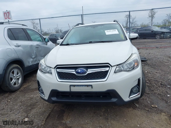 2017 Subaru Crosstrek Limited with VIN JF2GPANC3HH241763, listed as a IAAI auction lot 41957040 with 58,516 mi miles. Bid and sale history available at carsss.com. Image 12.