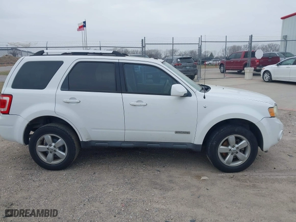 2008 Ford Escape Limited with VIN 1FMCU04168KE51420, listed as a IAAI auction lot 41435393 with 123,005 mi miles. Bid and sale history available at carsss.com. Image 13.
