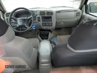 2003 GMC Sonoma with VIN 1GTCS19H638190818, listed as a Copart auction lot 76438274 with 98,901 mi miles and Salvage Title. Bid and sale history available at DreamBid. Image 8.