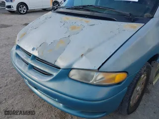 1997 Dodge Caravan SE with VIN 1B4GP45R2VB306392, listed as a IAAI auction lot 41831324 with 1 mi miles. Bid and sale history available at carsss.com. Image 6.