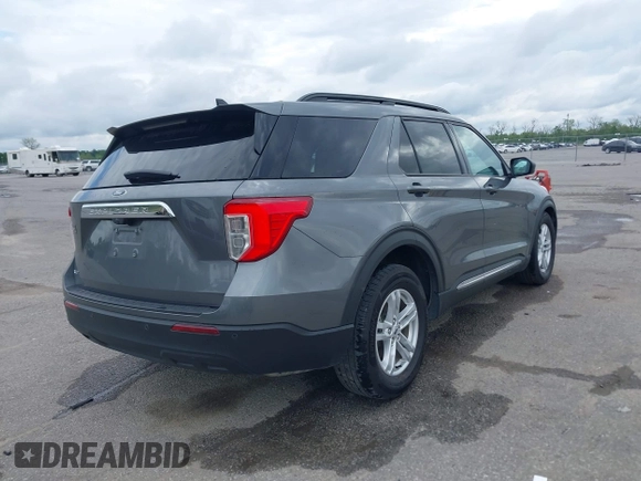 2024 Ford Explorer XLT with VIN 1FMSK7DH2RGA66805, listed as a IAAI auction lot 41965748 with 16,968 mi miles and . Bid and sale history available at DreamBid. Image 4.
