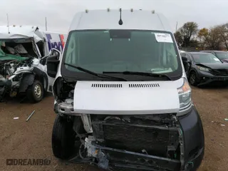 2022 Ram ProMaster Cargo Van with VIN 3C6MRVJG5NE130748, listed as a IAAI auction lot 40738377 with 157,720 mi miles. Bid and sale history available at carsss.com. Image 13.