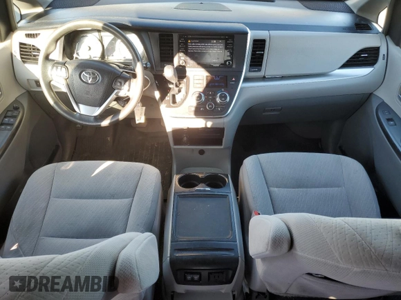 2019 Toyota Sienna LE with VIN 5TDJZ3DC1KS220862, listed as a Copart auction lot 42647705 with 98,778 mi miles and Salvage Title. Bid and sale history available at carsss.com. Image 8.