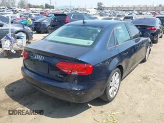 2010 Audi A4 Premium с VIN WAUAFAFL5AN029618, выставлен на аукционе IAAI как лот 42161647 с пробегом 184 028 миль миль и . История ставок и продаж доступна на DreamBid. Изображение 4.