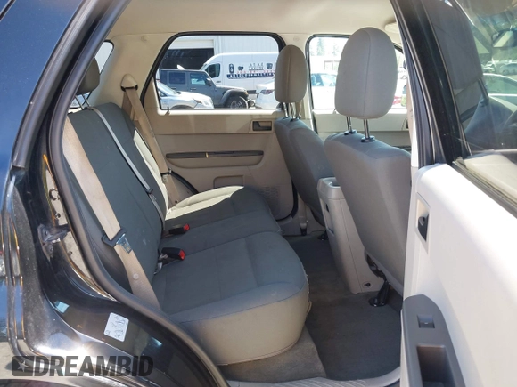2012 Ford Escape XLS с VIN 1FMCU9C77CKB34782, выставлен на аукционе IAAI как лот 42314039 с пробегом 147 291 миль миль и . История ставок и продаж доступна на DreamBid. Изображение 8.