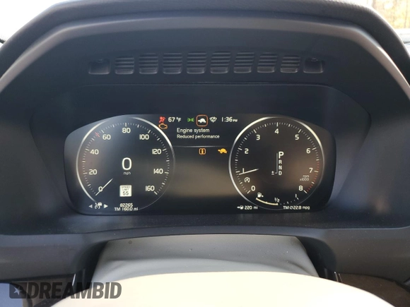 2017 Volvo XC90 Momentum с VIN YV4A22PKXH1155305, выставлен на аукционе Copart как лот 86155354 с пробегом 82 265 миль миль и Списание • Salvage title. История ставок и продаж доступна на DreamBid. Изображение 9.