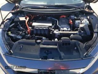 2021 Honda Clarity with VIN JHMZC5F15MC000199, listed as a Copart auction lot 41574613 with 25,671 mi miles. Bid and sale history available at carsss.com. Image 11.