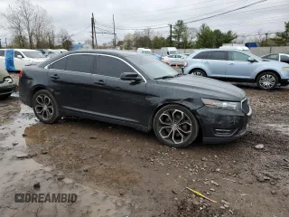 2015 Ford Taurus SHO z VIN 1FAHP2KT2FG182307, wystawiony jako Copart lot #52596525 z przebiegiem 68 214 mil mil oraz Szkoda całkowita • Salvage title. Historia ofert i sprzedaży dostępna na DreamBid. Obrazek 4.