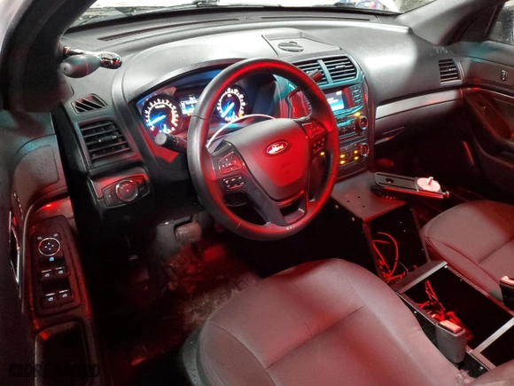 2017 Ford Police Interceptor Utility with VIN 1FM5K8AR0HGA24020, listed as a Copart auction lot 52746315 with 106,775 mi miles and Clean Title. Bid and sale history available at carsss.com. Image 8.