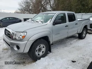 2006 Toyota Tacoma z VIN 5TEMU52N56Z288084, wystawiony jako Copart lot #45191545 z przebiegiem 246 351 mil mil oraz Tytuł czysty. Historia ofert i sprzedaży dostępna na DreamBid. Obrazek 1.