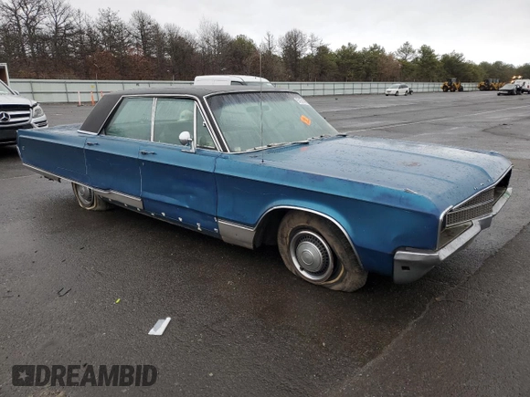 1968 Chrysler New Yorker z VIN CH3K8F117244, wystawiony jako Copart lot #51514955 z przebiegiem 95 618 mil mil oraz Tytuł czysty. Historia ofert i sprzedaży dostępna na DreamBid. Obrazek 4.