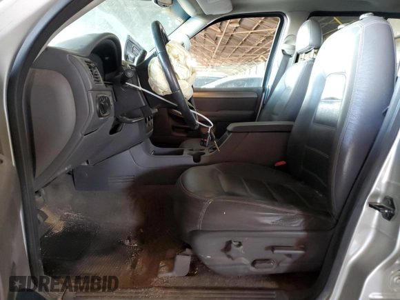 2003 Ford Explorer XLT with VIN 1FMZU73W93ZB53282, listed as a Copart auction lot 81364904 with 134,113 mi miles and Salvage title. Bid and sale history available at DreamBid. Image 7.