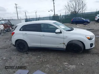 2014 Mitsubishi Outlander Sport ES with VIN 4A4AR3AU4EE013172, listed as a IAAI auction lot 41953645 with 145,322 mi miles. Bid and sale history available at carsss.com. Image 13.