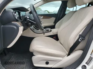 2018 Mercedes-Benz E 300 with VIN WDDZF4JB2JA329815, listed as a Copart auction lot 50950665 with 61,543 mi miles and Salvage Title. Bid and sale history available at DreamBid. Image 7.
