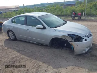 2012 Nissan Altima S z VIN 1N4AL2AP5CN455281, wystawiony jako IAAI lot #42369506 z przebiegiem 69 440 mil mil oraz . Historia ofert i sprzedaży dostępna na DreamBid. Obrazek 1.