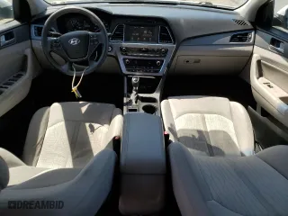 2017 Hyundai Sonata Hybrid SE with VIN KMHE24L36HA061335, listed as a Copart auction lot 52649475 with 186,825 mi miles and Clean Title. Bid and sale history available at carsss.com. Image 8.