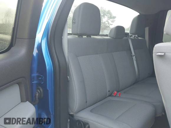 2014 Ford F-150 XL with VIN 1FTFX1EF1EFC85059, listed as a IAAI auction lot 41524443 with 85,882 mi miles. Bid and sale history available at carsss.com. Image 8.