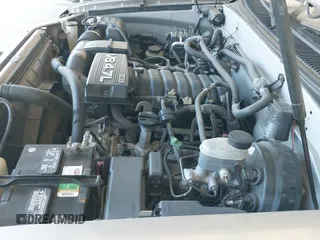 2005 Toyota Sequoia SR5 with VIN 5TDZT34A25S250217, listed as a IAAI auction lot 43277969 with 192,404 mi miles and . Bid and sale history available at DreamBid. Image 19.