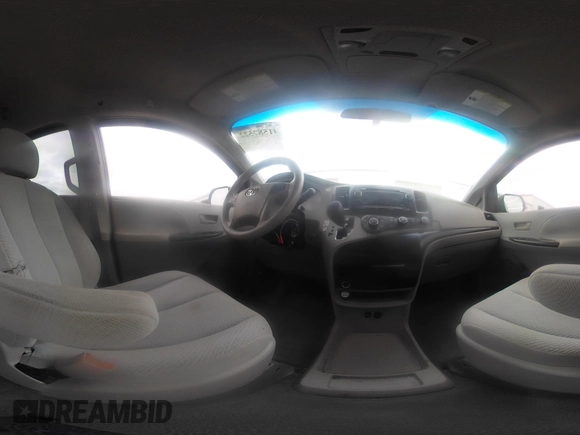 2011 Toyota Sienna LE AAS with VIN 5TDKK3DC8BS014320, listed as a IAAI auction lot 41587522 with 89,185 mi miles. Bid and sale history available at carsss.com. Image 18.