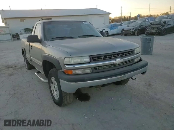 2000 Chevrolet Silverado 1500 with VIN 1GCEK14V3YE422595, listed as a Copart auction lot 83903244 with 0 mi miles and Salvage Title. Bid and sale history available at carsss.com. Image 11.