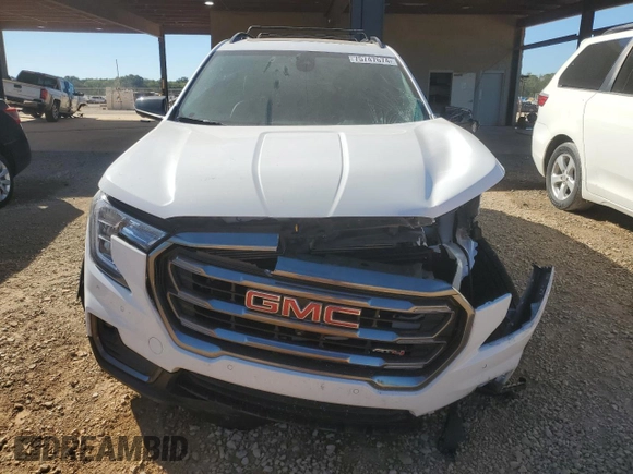 2024 GMC Terrain AT4 with VIN 3GKALYEG1RL142507, listed as a Copart auction lot 75747674 with 20,815 mi miles and Salvage Title. Bid and sale history available at DreamBid. Image 5.