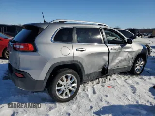 2016 Jeep Cherokee Limited with VIN 1C4PJLDB8GW264342, listed as a Copart auction lot 87949625 with 117,749 mi miles and Salvage Title. Bid and sale history available at carsss.com. Image 3.