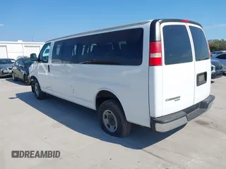2013 Chevrolet Express Passenger LT с VIN 1GAZG1FG1D1192177, выставлен на аукционе IAAI как лот 41521801 с пробегом 100 323 миль миль и . История ставок и продаж доступна на DreamBid. Изображение 3.
