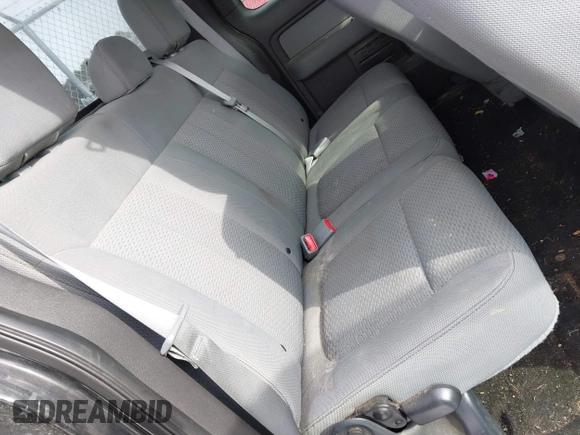 2014 Ford F-150 XL with VIN 1FTFX1EF8EFA96392, listed as a IAAI auction lot 41366295 with 191,971 mi miles. Bid and sale history available at carsss.com. Image 8.