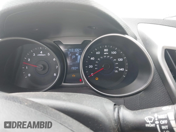 2013 Hyundai Veloster w/Black Int с VIN KMHTC6AD5DU166601, выставлен на аукционе IAAI как лот 42182995 с пробегом 143 106 миль миль и . История ставок и продаж доступна на DreamBid. Изображение 7.