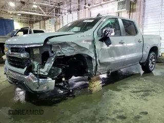 2024 Chevrolet Silverado 1500 LT with VIN 3GCPDKEK0RG282545, listed as a Copart auction lot 44367815 with 11,018 mi miles and Salvage Title. Bid and sale history available at carsss.com. Image 1.