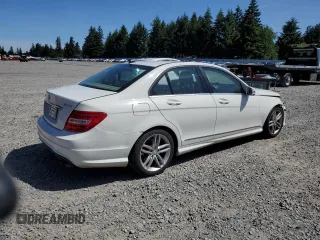 2012 Mercedes-Benz C 300 Sport with VIN WDDGF8BB1CA713617, listed as a Copart auction lot 58546755 with 146,404 mi miles and Salvage title. Bid and sale history available at DreamBid. Image 3.