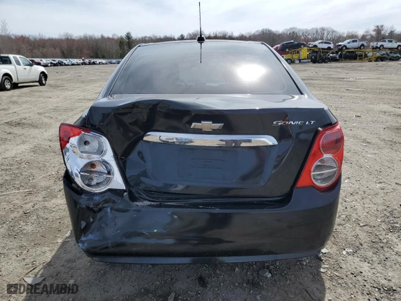 2015 Chevrolet Sonic LT with VIN 1G1JC5SGXF4148332, listed as a Copart auction lot 50212585 with 117,108 mi miles and Clean Title. Bid and sale history available at carsss.com. Image 6.
