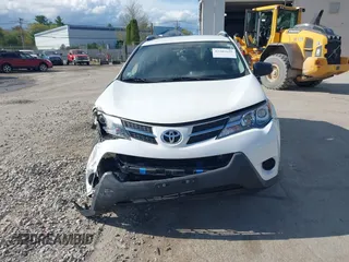 2015 Toyota RAV4 LE с VIN JTMBFREV1FJ040865, выставлен на аукционе IAAI как лот 42209659 с пробегом 109 868 миль миль и . История ставок и продаж доступна на DreamBid. Изображение 11.