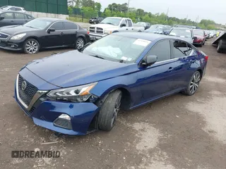 2019 Nissan Altima SR z VIN 1N4BL4CV4KC131194, wystawiony jako IAAI lot #42328015 z przebiegiem 112 099 mil mil oraz . Historia ofert i sprzedaży dostępna na DreamBid. Obrazek 2.