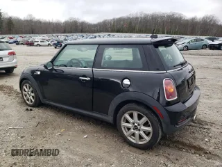 2012 MINI Hardtop S with VIN WMWSV3C56CT385518, listed as a Copart auction lot 48156265 with 146,614 mi miles and Clean Title. Bid and sale history available at DreamBid. Image 2.
