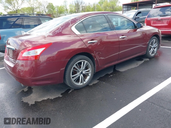 2011 Nissan Maxima 3.5 SV with VIN 1N4AA5APXBC824234, listed as a IAAI auction lot 41989627 with 212,391 mi miles. Bid and sale history available at carsss.com. Image 4.