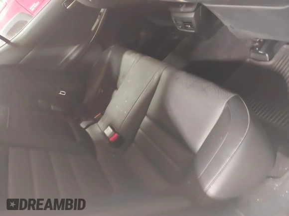 2018 Lexus IS 350 z VIN JTHCZ1D2XJ5014964, wystawiony jako IAAI lot #41722586 z przebiegiem 73 884 mil mil oraz . Historia ofert i sprzedaży dostępna na DreamBid. Obrazek 8.