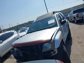 2010 Nissan Xterra SE z VIN 5N1AN0NW2AC507089, wystawiony jako IAAI lot #42200605 z przebiegiem 202 357 mil mil oraz . Historia ofert i sprzedaży dostępna na DreamBid. Obrazek 12.