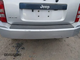 2010 Jeep Liberty Sport with VIN 1J4PN2GK1AW142692, listed as a IAAI auction lot 41512931 with 146,349 mi miles. Bid and sale history available at carsss.com. Image 6.