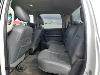 2013 Ram 2500 Tradesman z VIN 3C6TR5HT5DG560300, wystawiony jako Copart lot #44741345 z przebiegiem 213 016 mil mil oraz Szkoda całkowita • Salvage title. Historia ofert i sprzedaży dostępna na DreamBid. Obrazek 10.